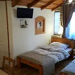 Mendei Vendeghaz Loft