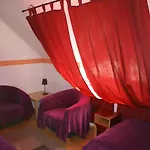 Mendei Vendeghaz Loft Mende