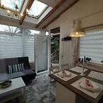 Mendei Vendeghaz Loft