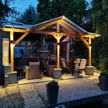 Mendei Vendeghaz Loft