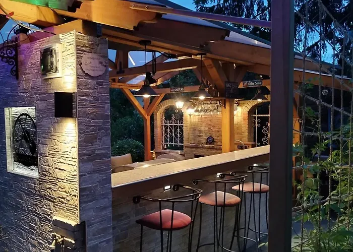 Mendei Vendeghaz Loft Mende