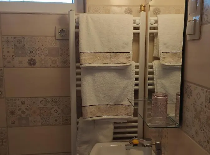 Pensjonat Mendei Vendeghaz Loft *